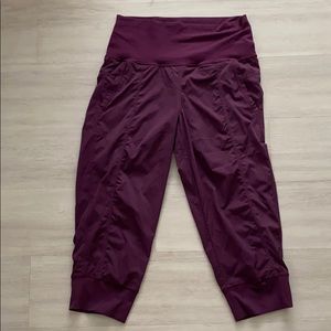 Lululemon Dance Studio Crops